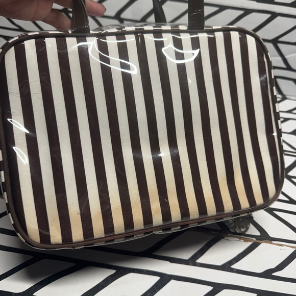 Henri Bendel Striped Hanging Cosmetic Travel Case - Picture 7 of 10